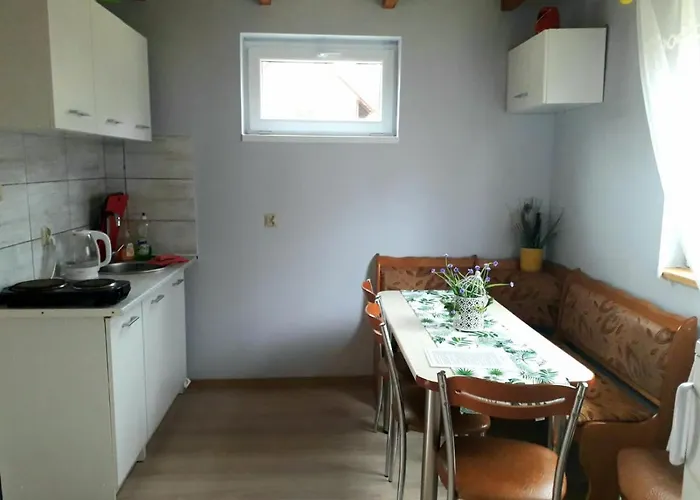 Kaszubska Dolina Pieciu Stawow * Wiele